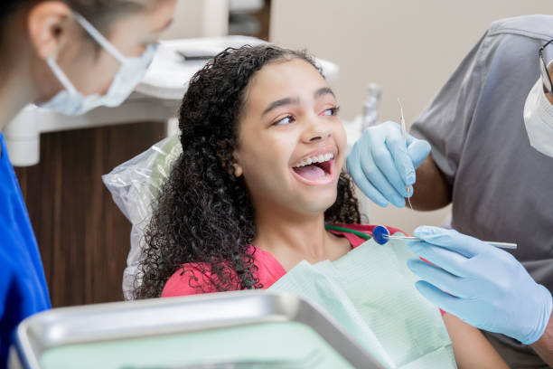 Best Broken or Chipped Tooth Repair in Collinsville, MS